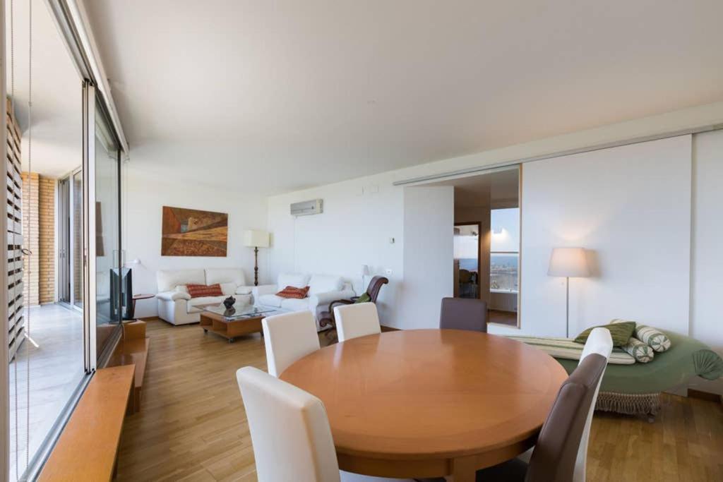 Sea Views & City Skyline Barcelona Exterior photo